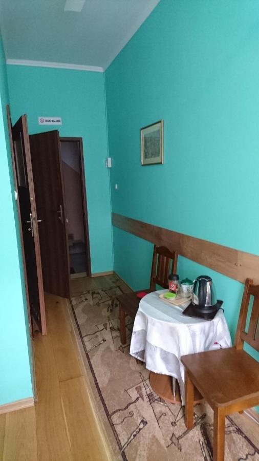 Hotelik WARMIA -Pensjonat, Hostel Lidzbark Warmiński Eksteriør bilde