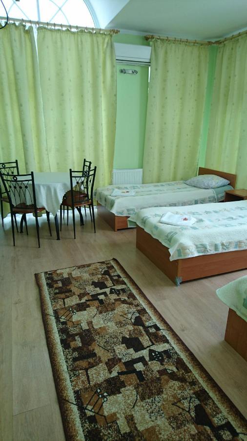 Hotelik WARMIA -Pensjonat, Hostel Lidzbark Warmiński Rom bilde